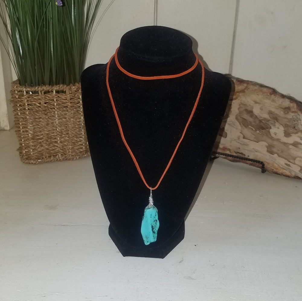 SMc Designs - Leather & Stone Necklace [LNG] - Picture 9 of 11